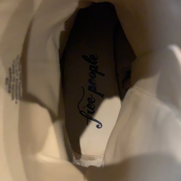 FREE PEOPLE WESTERN NEW FRONTIER PATENT BOOTS - Picture 6 of 6